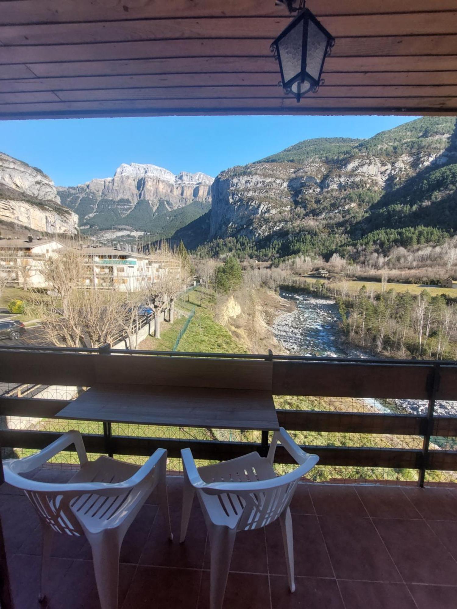 Con Vistas Al Parque Nacional De Ordesa Y Monteperdido * Torla